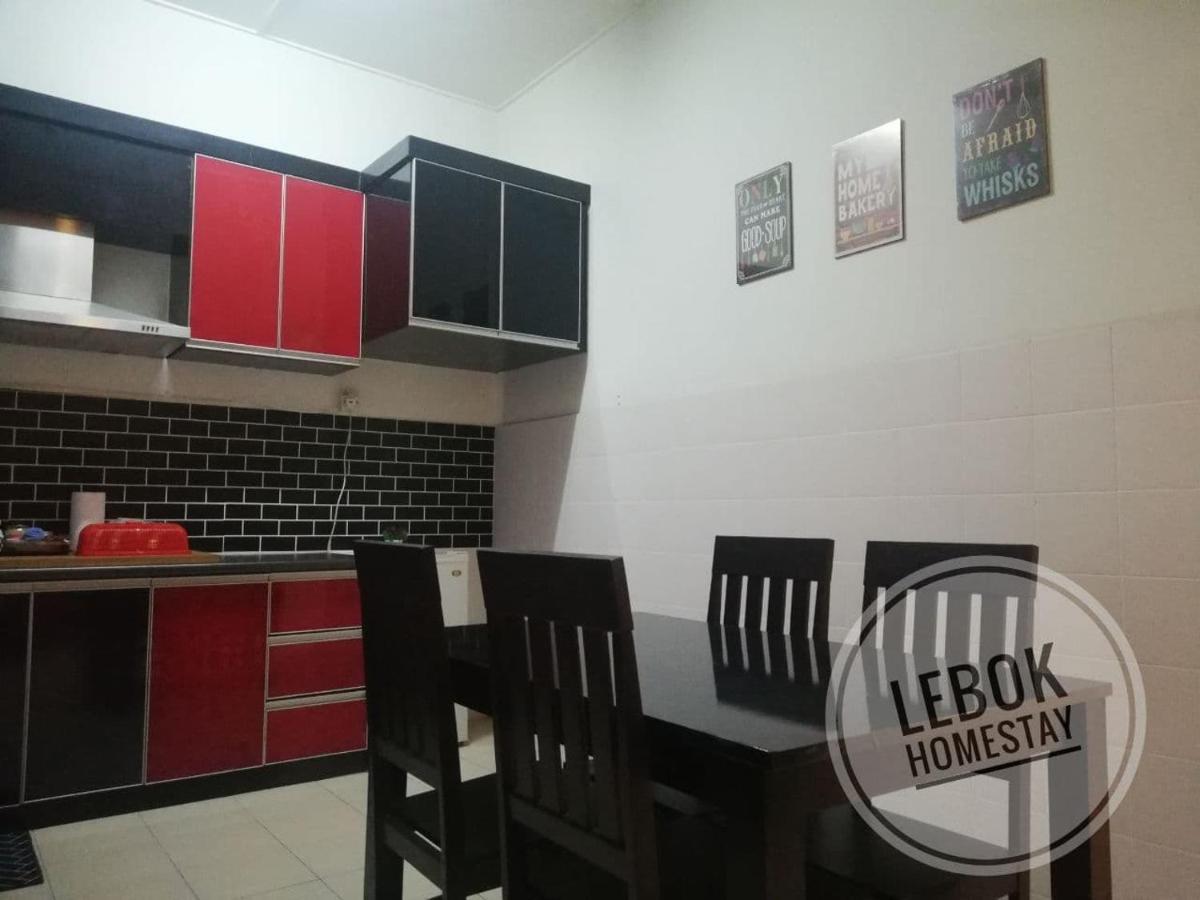 Holiday home Lebok Airport *